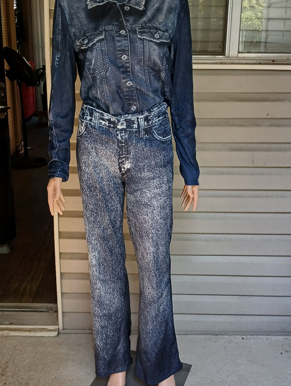 Zara Set Print Denim Top Blouse & Pants Sz M petite New Spandex
